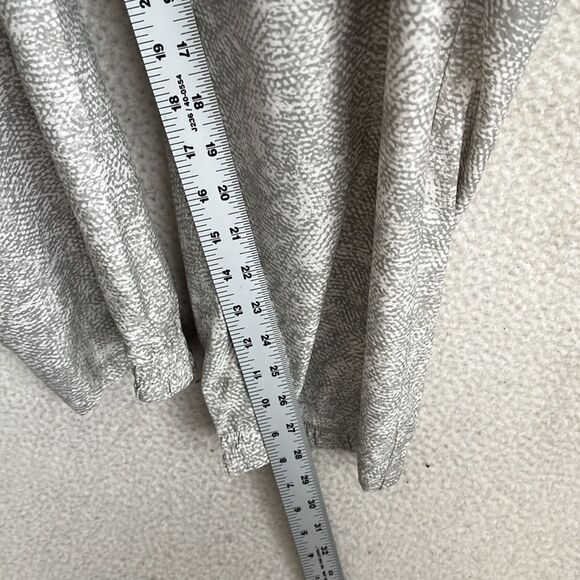 Athleta Venture Printed Pants Womens Size 24 Viper Grey - Picture 7 of 10